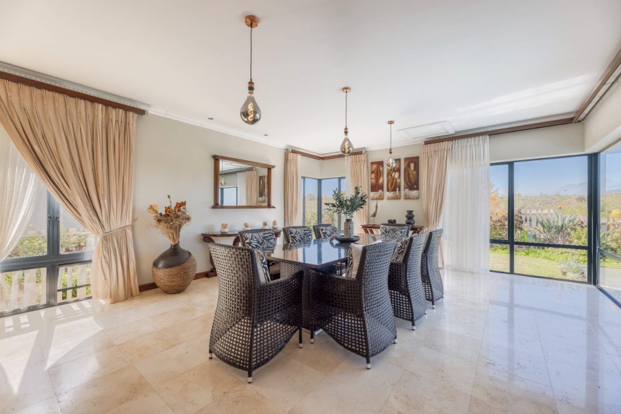 5 Bedroom Property for Sale in Oubaai Western Cape